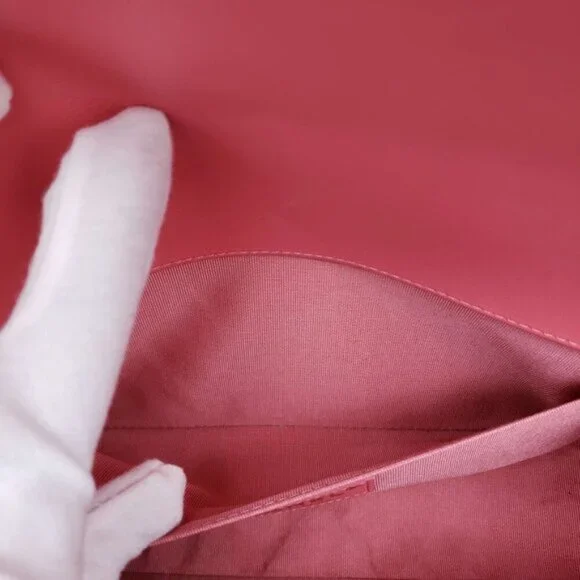 CHANEL Boy Leather Shoulder Bag 2700-080524 - Picture 16 of 16